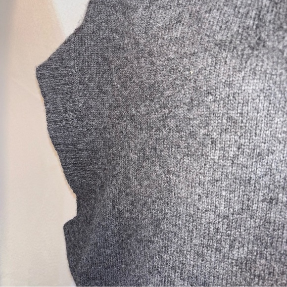 BCBGMAXAZRIA Knit Poncho Sweater Gray - Picture 6 of 13